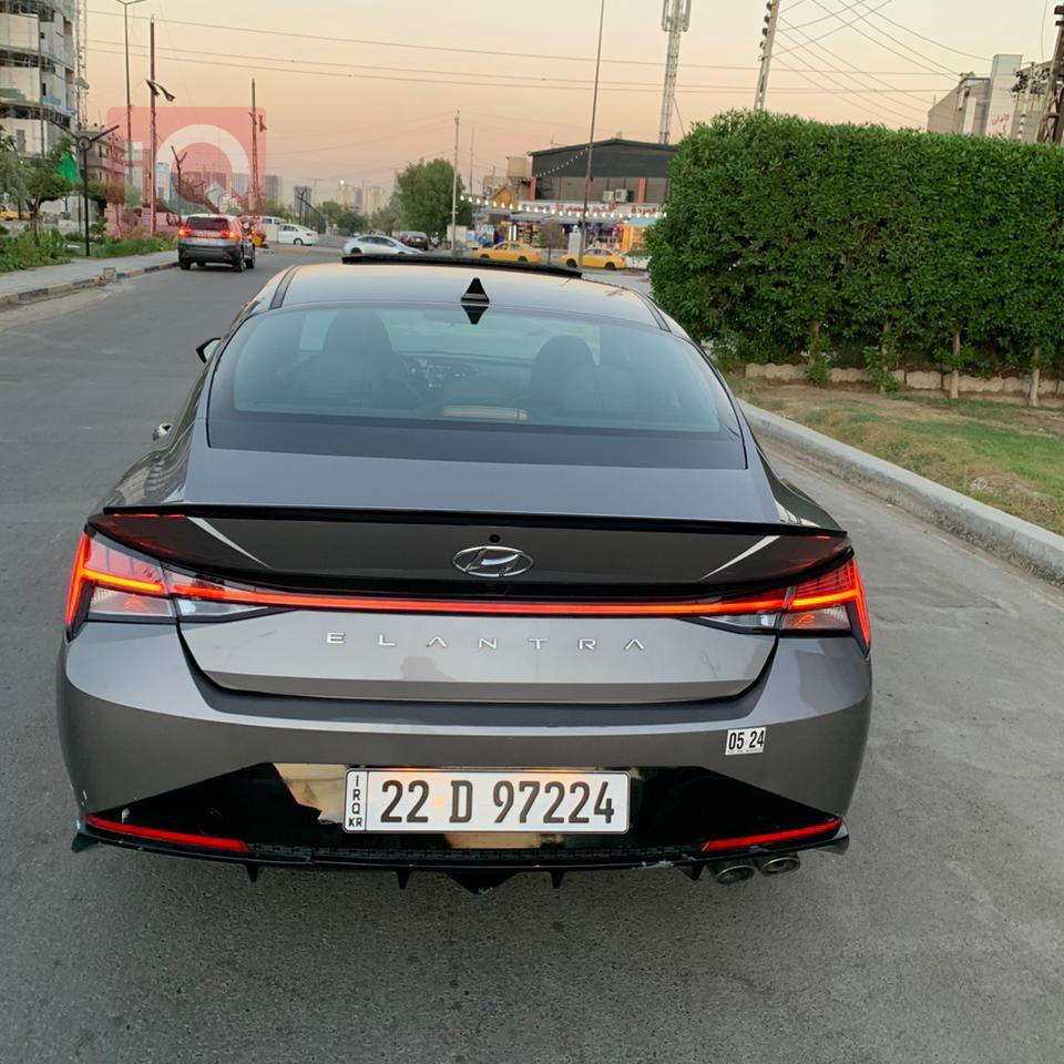 هیوندای ئەلەنترا